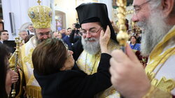 Τίτος Μητέρα 