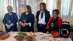 Γαστρονομικό Εργαστήριο Σαρακοστής στο ΚΑΠΗ Αρκαλοχωρίου - Με μυρωδιές και γεύσεις Μικράς Ασίας