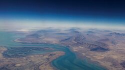 Πόλεμος στη Μέση Ανατολή: Πώς η κρίση στον Κόλπο ανοίγει την πόρτα στο ρωσικό πετρέλαιο