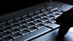 Κύπρος: Σεξ με τη μικρή αδελφή του έκανε 14χρονος και διακινούσε στο σχολείο βίντεο με τις πράξεις τους