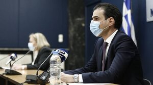 Αντιδράσεις για τη βράβευση Θεμιστοκλέους από τον ΣΥΦΑΚ
