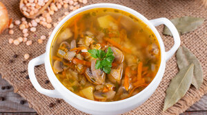 Σύνδρομο Ευερέθιστου Εντέρου: Το χειμωνιάτικο πιάτο που ανακουφίζει τα συμπτώματα