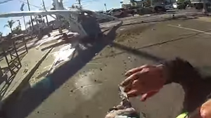 Διάσωση πιλότου μετά από αναγκαστική προσγείωση πριν χτυπηθεί από τρένο!