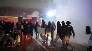 Πληροφορίες για νεκρούς και δεκάδες τραυματίες στο Καζακστάν