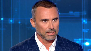 Σε τραγική κατάσταση ο Καπουτζίδης μετά τον θάνατο του Πάνου Νάτση