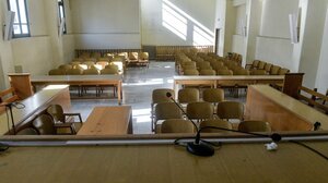 Επαναλειτουργούν από σήμερα τα δικαστήρια