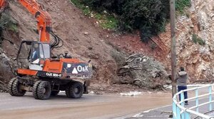 Νέα κατολίσθηση στο δρόμο προς Ιεράπετρα