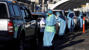 Αυστραλία: Μειώθηκαν τα κρούσματα αλλά αυξήθηκαν οι εισαγωγές στα νοσοκομεία