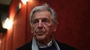 Τα... γύρισε ο Κώστας Γαβράς για "πολιτική συστράτευση" με Τσίπρα: "Παραμένει αυτός που πρόδωσε τον ελληνικό λαό"