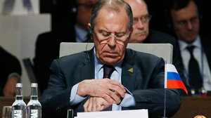 Λαβρόφ: Η αύξηση των αμυντικών δαπανών του ΝΑΤΟ θα οδηγήσουν σε κατάρρευση της συμμαχίας