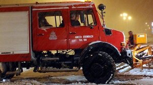 Φωτιά σε αποθήκη ξυλείας στον Ταύρο