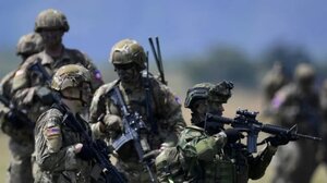 ΗΠΑ: Οι στρατιώτες που δεν εμβολιάστηκαν κατά του κορωνοϊού θα απολυθούν αμέσως