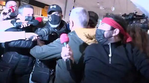 Survivor: Επέστρεψε στην Ελλάδα ο Βαλάντης – Επεισοδιακή η άφιξή του