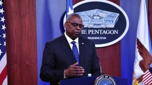 Αμερικανός υπουργός Άμυνας: Ο πόλεμος μεταξύ Ρωσίας και Ουκρανίας δεν είναι αναπόφευκτος