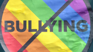 Απομόνωση και κατάθλιψη εμφανίζουν τα θύματα ομοφοβικού εκφοβισμού