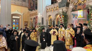 Αρχιεπίσκοπος Ευγένιος: Συγκίνηση, ευχαριστίες και... χορός - Δείτε το βίντεο