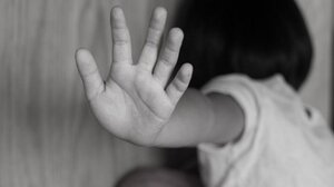 Συνελήφθη 72χρονος που κατηγορείται για βιασμό 10χρονης