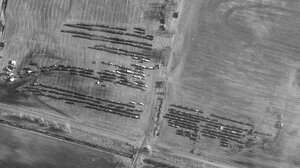 Ανάπτυξη στρατευμάτων και 150 ελικόπτερα κοντά στα σύνορα Λευκορωσίας – Ουκρανίας