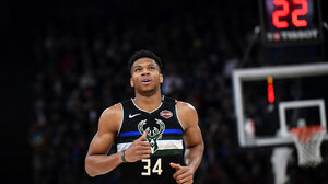 «Rise»: Η Disney έφτιαξε ταινία για τον Γιάννη Αντετοκούνμπο