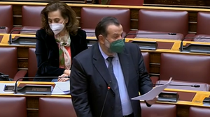 Ερώτηση Κεγκέρογλου για την αντιστοιχία εκπαιδευτικών και εισακτέων στα Πανεπιστήμια 