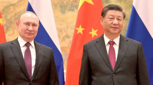 Η Ρωσία ζήτησε από την Κίνα στρατιωτικό εξοπλισμό, γράφουν οι Financial Times