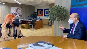 Τα συγχαρητήρια του Χατζηδάκη σε υπάλληλο του e-ΕΦΚΑ