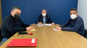 Υπογραφές για ασφαλτοστώσεις στην πόλη και κοινότητες της Ιεράπετρας