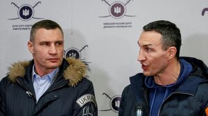 Αδελφοί Κλίτσκο: «Σταματήστε αυτόν τον τρελό πόλεμο, δεν θα παραδοθούμε»