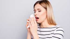 Γιατρός του Χάρβαρντ προειδοποιεί για τα πασίγνωστα χάπια που αυξάνουν τον κίνδυνο άνοιας