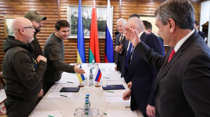 Τι περιμένουμε από τις τετ-α-τετ διαπραγματεύσεις - Οι θέσεις του Κιέβου και της Μόσχας