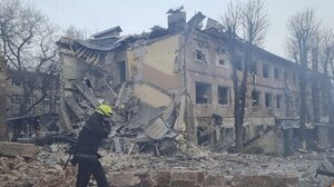 Η Βρετανία προειδοποιεί: «Η Ρωσία θα βρεθεί σε πόλεμο με το ΝΑΤΟ αν βομβαρδίσει εδάφη της Συμμαχίας» 