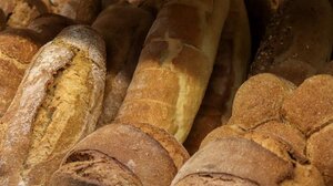 Στον αέρα οι προμήθειες σιτηρών από Ουκρανία - Πόσο θα αυξηθεί το ψωμί