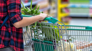 Το εορταστικό ωράριο για καταστήματα και σούπερ μάρκετ 