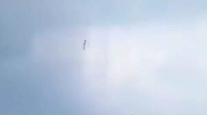 Κίνα: Η στιγμή της πτώσης του αεροσκάφους στην Γκουανγκσί