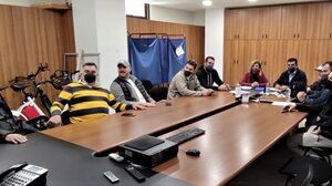 Στο επίκεντρο η καθαριότητα της παραλιακής λεωφόρου στο Ρέθυμνο