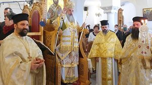 Στο Ιερό Ησυχαστήριο της Αγίας Φωτεινής η πρώτη Θεία Λειτουργία του Αρχιεπισκόπου Κρήτης