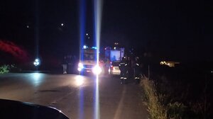 Συναγερμός στις Αρχές για αυτοκίνητο που εντοπίστηκε σε γκρεμό 