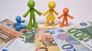 ΟΠΕΚΑ: Κλείνει προσωρινά αύριο η ηλεκτρονική πλατφόρμα αιτήσεων για το επίδομα παιδιού