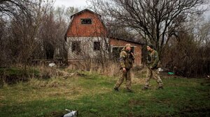 Δυνάμεις της Ουκρανίας βομβάρδισαν χωριά στη Ρωσία
