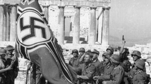 Οι Γερμανοί μπαίνουν στην Αθήνα- η Π. Δέλτα αυτοκτονεί!