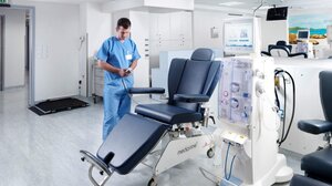 Ένας γιατρός δίνει την μάχη για 70 ασθενείς στην Μονάδα Τεχνητού Νεφρού στο Βόλου