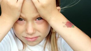 Ηπατίτιδα: Aυτό είναι το πρώτο σημάδι που εμφανίζουν τα παιδιά