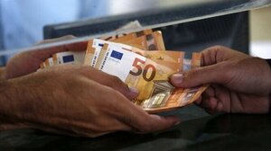 Έρχεται η τριπλή αύξηση στις συντάξεις