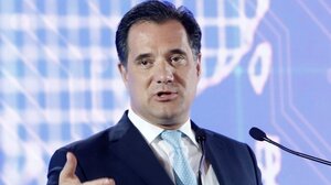 Διευκρίνισεις Γεωργιάδη για τη δυνατότητα εργασίας σε πολλαπλούς εργοδότες