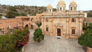 Μαφία της Κρήτης: "Μου έκαναν μαρτυρική τη ζωή, με απείλησαν αλλά όχι με ροζ βίντεο"