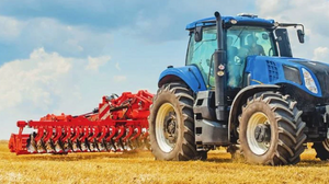 «Ήξεις, αφήξεις» Μηταράκη για τους εργάτες γης - Δυσαρέσκεια από τον Αγροτικό Σύλλογο Ιεράπετρας