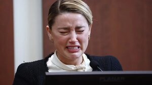 Αντιμέτωπη με δίωξη για ψευδορκία η Άμπερ Χερντ