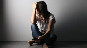 «Το μετάνιωσα αλλά με πίεζε να σκοτώσουμε τη μητέρα μου» λέει η 13χρονη για τον ανήλικο φίλο της