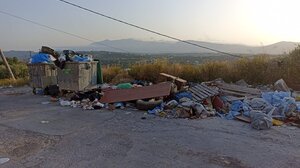 Που να ... φανταζόταν ο Δημήτριος ο Μεγαλομάρτυρας αυτή τη χωματερή!