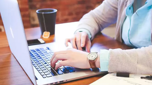 Διαδικτυακή απάτη σχετικά με προώθηση σκευασμάτων για τις καρδιαγγειακές παθήσεις